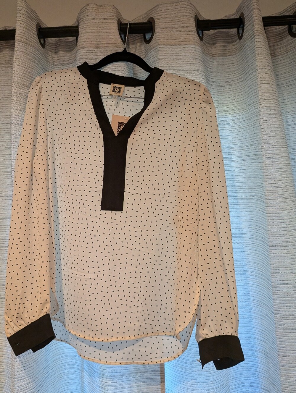 Anne Klein Cream and Black Polka Dot Long-Sleeve Blouse - S